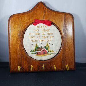 Vintage Needlepoint Wood Key Hanger